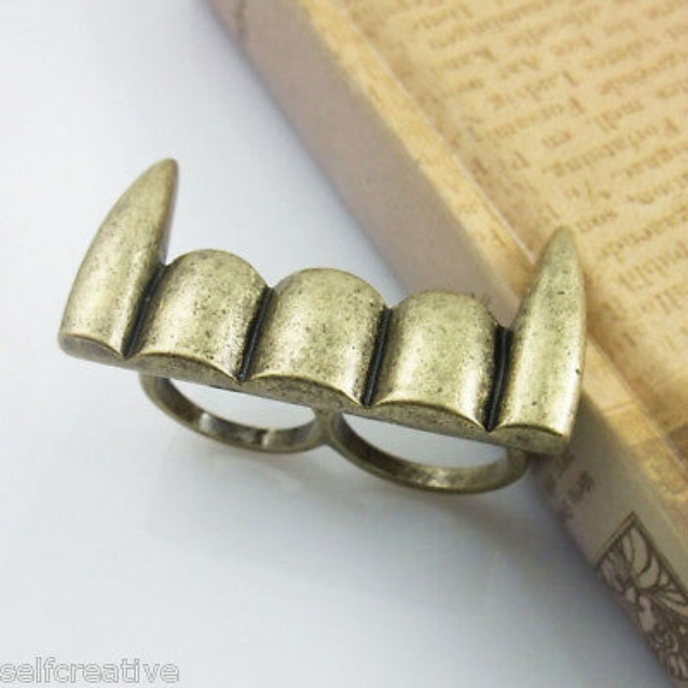 Dracula Vampire Two Finger Ring, Double Finger - image 4